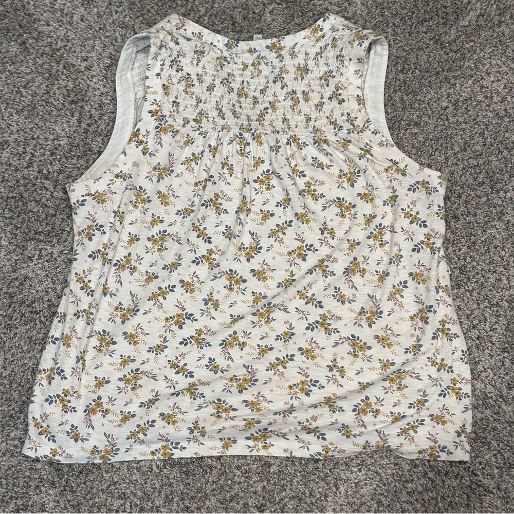 Lucky brand - Sleeveless Top - Picture 2 of 7